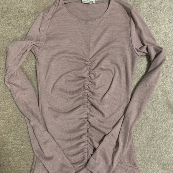 Aritzia Wilfred free pink top Ruched - Picture 3 of 3
